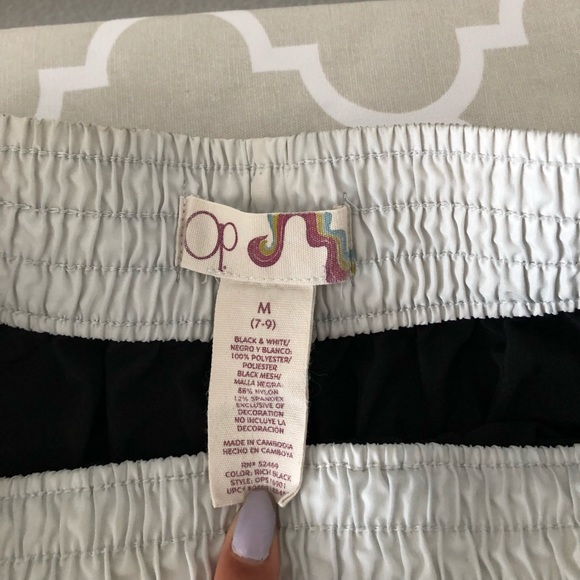 Running shorts - Picture 2 of 2